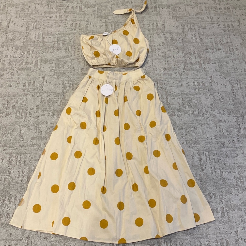 Petal and Pup polka dot skirt & top set, Size XS/S. NWT.